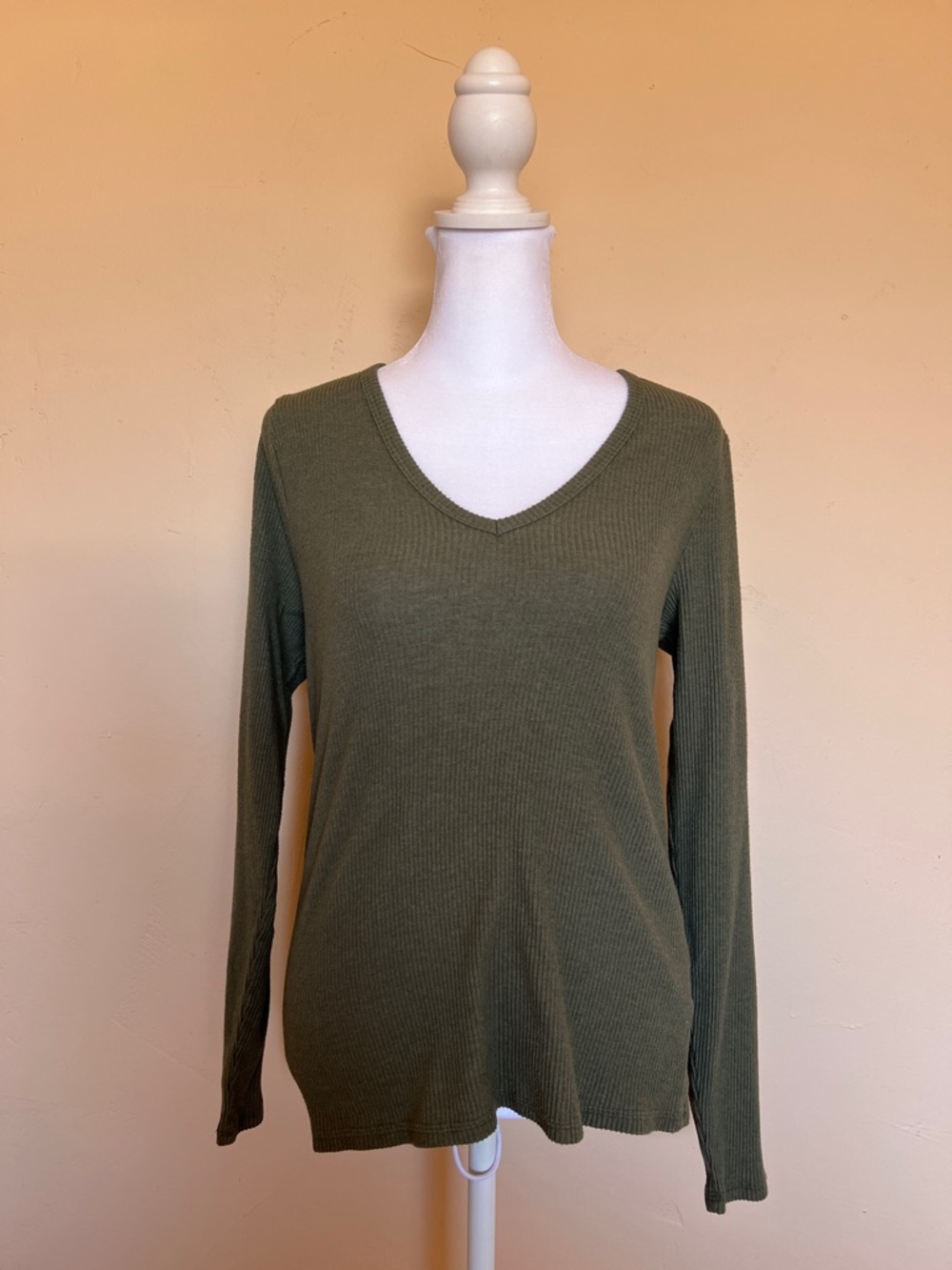 Old Navy Olive Green V-Neck Ribbed Long Sleeve Top